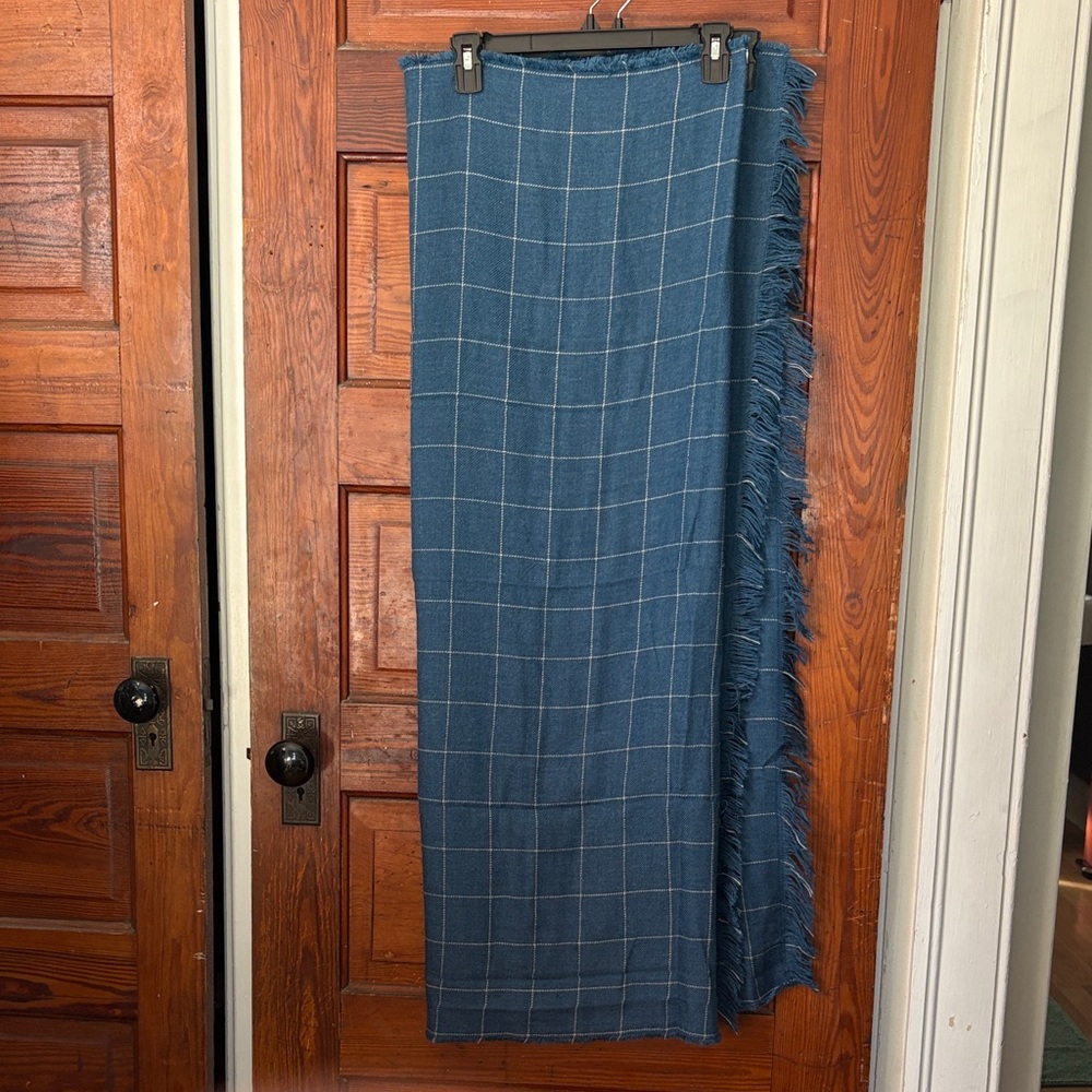 Ikea Varkrage Throw Blanket 43x67”